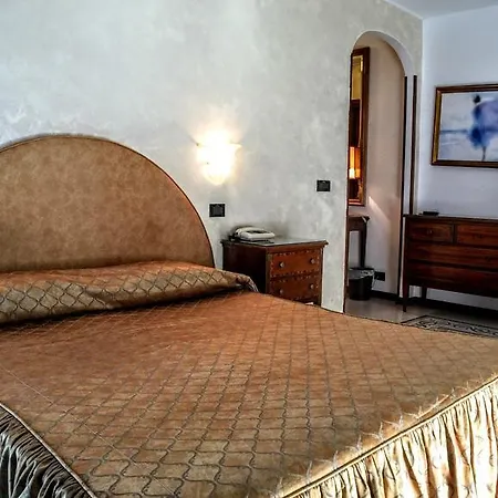 Hotell Miramare 4*
