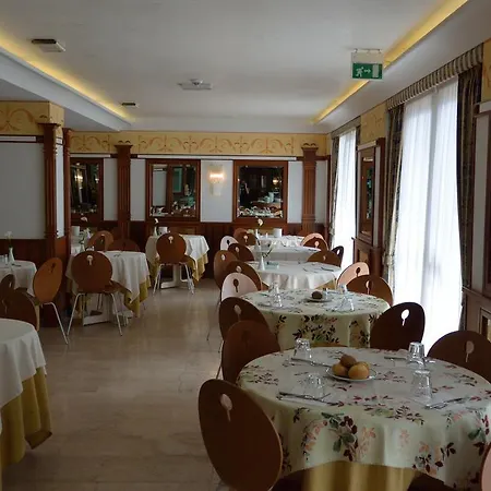 Hotell Miramare 4*