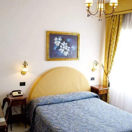 Miramare Hotel 4*