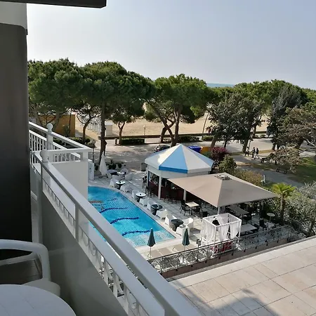Miramare Hotel 4*